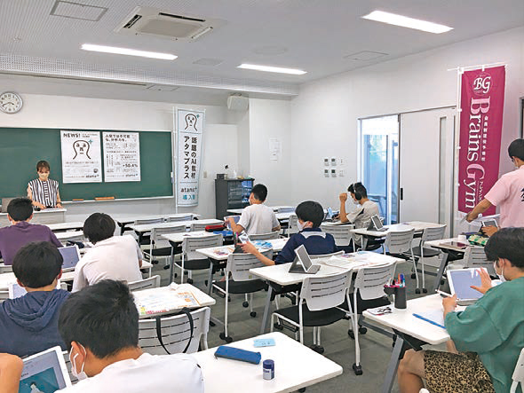 夜間講習の教室の様子2